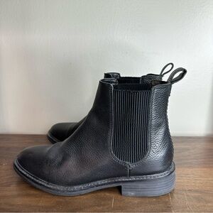 Clarks Cologne Arlo 2 Black Leather Chelsea Boots Sz 6.5 womens